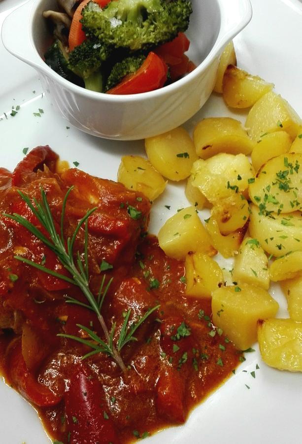 Pension Am Radweg & Ristorante Juani Wriezen Exteriör bild